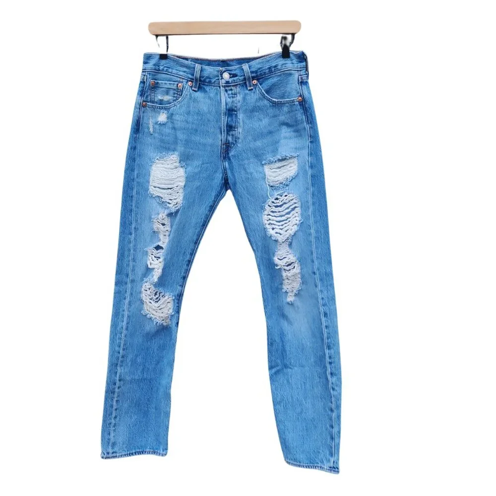 Men's Levi's 501 Blue Jeans Original Fit Ripped, Size 30‎